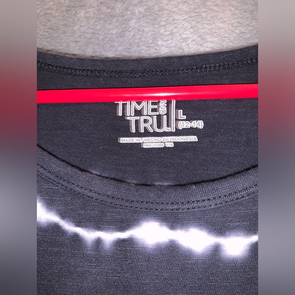 Time and Tru size L 12-14 black & white tie die stripes sleeveless shirt - Picture 2 of 3